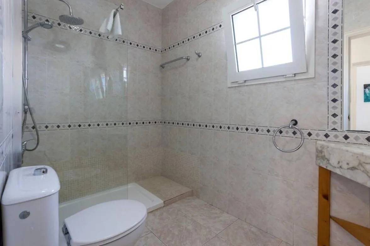 Coralejo Beach Villa Agua With Private Pool, Bbq & Fast Wifi By Amazzzing Travel Corralejo